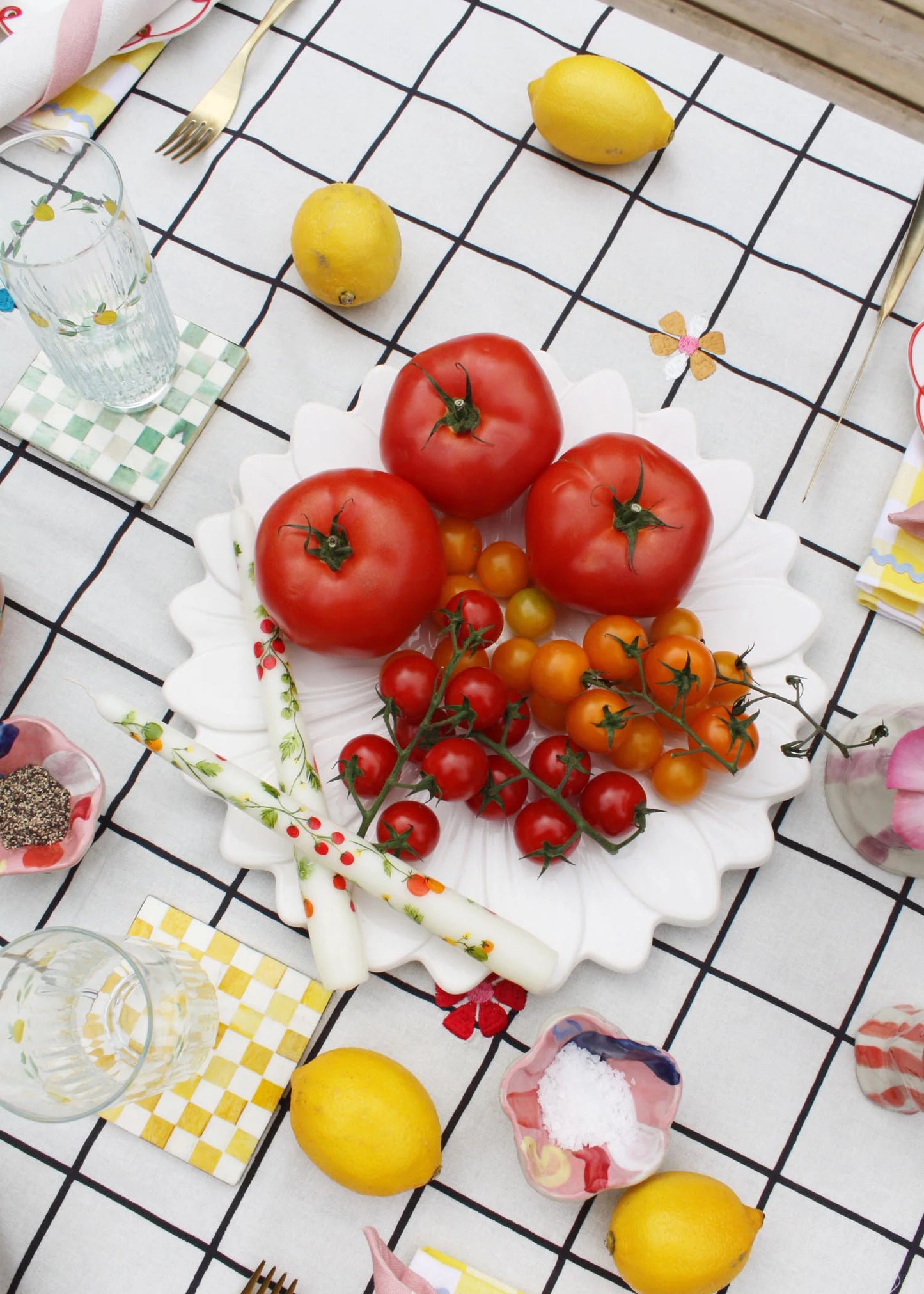 Tomato Candle